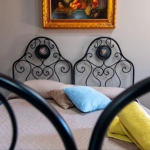 titola-house.catania-hotels.net/